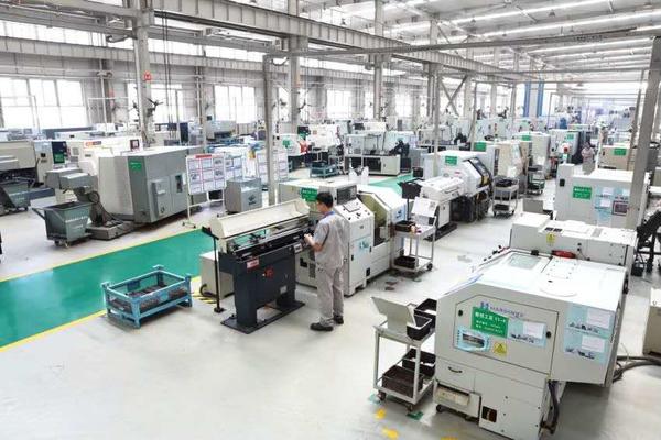 智能制造裝備這一年 鄭煤機(jī)如何以“中國夢(mèng)黃河情”書寫高質(zhì)量發(fā)展新篇章